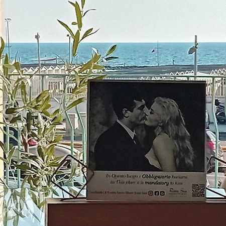 Apartamento Rome Sea Lido di Ostia Exterior foto
